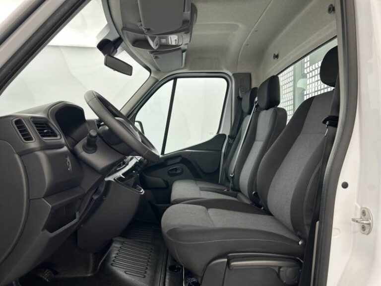 Renault Master FOURGON CC PROP RJ3500 L2 PAFC BLUE DCI 130 EURO VI CONFORT - Image 09 (July 7, 2026)