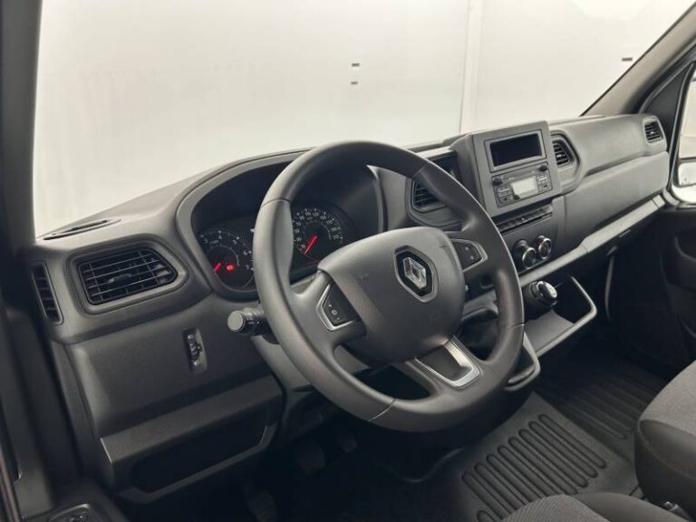 Renault Master FOURGON FGN TRAC F3500 BLUE DCI 135 CONFORT - Image 10 (July 7, 2026)
