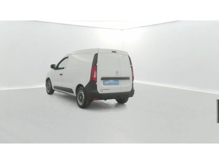 Renault Express (30) VAN BLUE DCI 75 – 22 CONFORT - Image 03 (July 7, 2026)