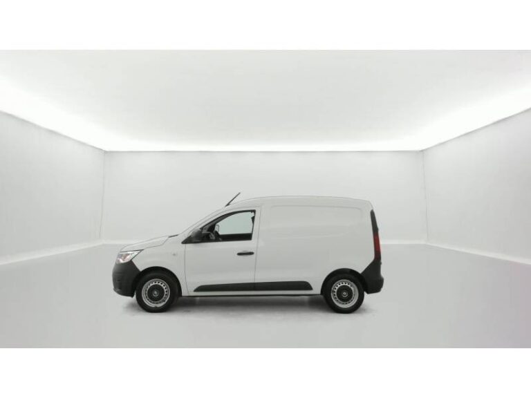 Renault Express (30) VAN BLUE DCI 75 – 22 CONFORT - Image 02 (July 7, 2026)