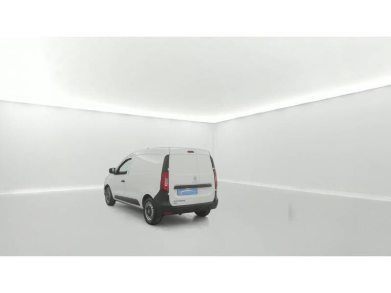 Renault Express (30) VAN BLUE DCI 75 – 22 CONFORT - Image 03 (July 7, 2026)