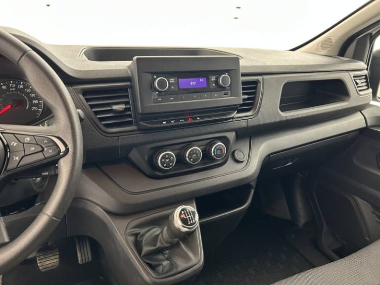 Renault Trafic FGN 3000 KG BLUE DCI 130 CONFORT - Image 12 (July 7, 2026)