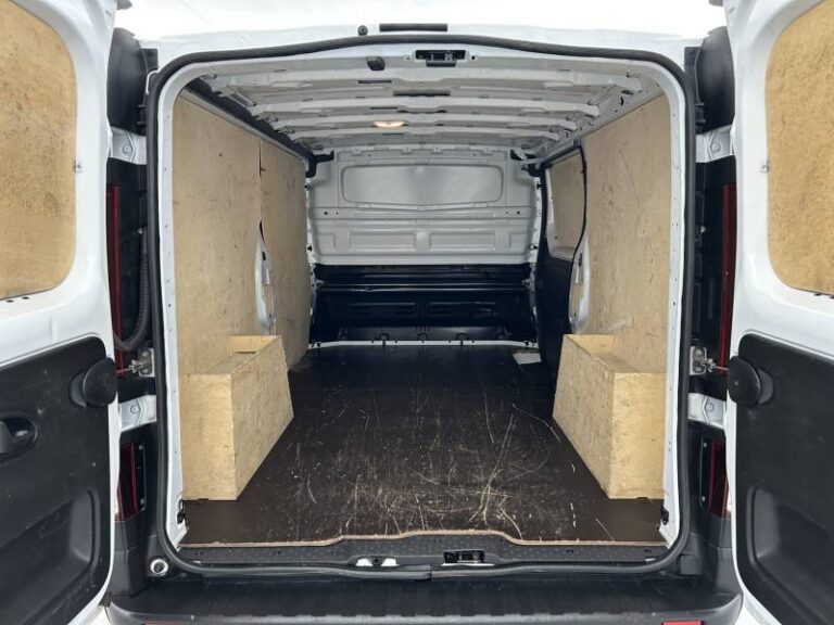 Renault Trafic FGN 3000 KG BLUE DCI 130 CONFORT - Image 18 (July 7, 2026)