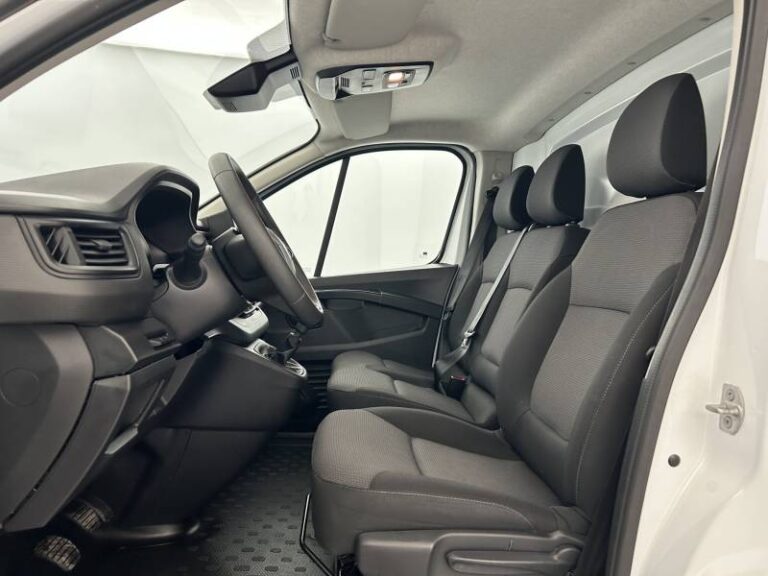 Renault Trafic FGN 3000 KG BLUE DCI 130 CONFORT - Image 09 (July 7, 2026)