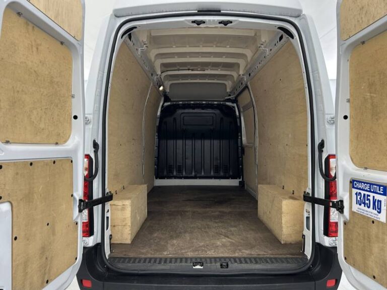 Renault Master FOURGON FGN TRAC F3500 BLUE DCI 135 CONFORT - Image 18 (July 7, 2026)