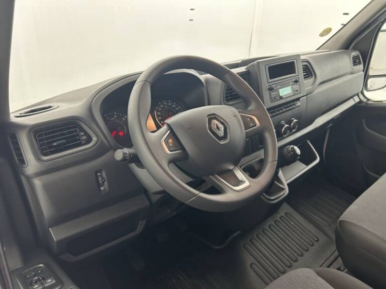 Renault Master FOURGON FGN TRAC F3500 BLUE DCI 135 CONFORT - Image 10 (July 7, 2026)