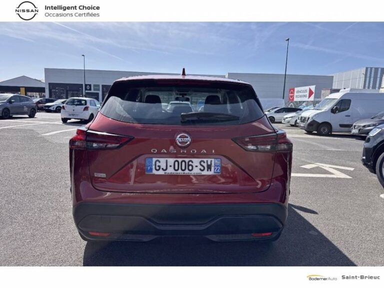 Nissan Qashqai 1.3 DIG-T 140 Visia - Image 04 (July 7, 2026)