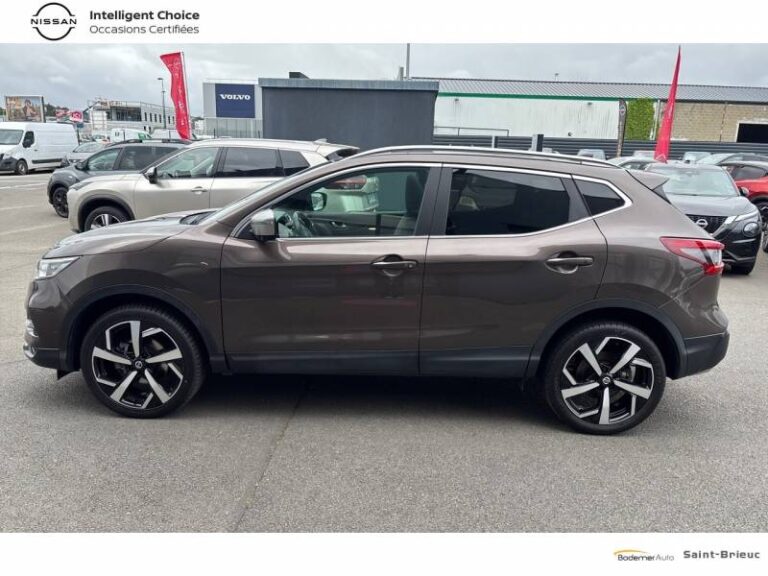 Nissan Qashqai 1.3 DIG-T 140 Tekna - Image 02 (July 7, 2026)