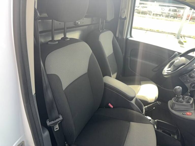 Nissan NV250 L1 DCI 95 OPTIMA - Image 12 (July 7, 2026)