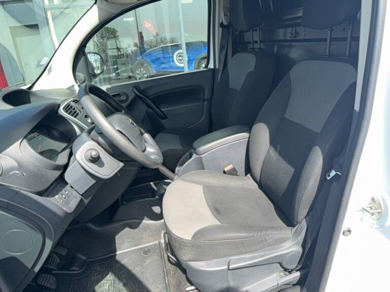 Nissan NV250 L1 DCI 95 OPTIMA - Image 08 (July 7, 2026)
