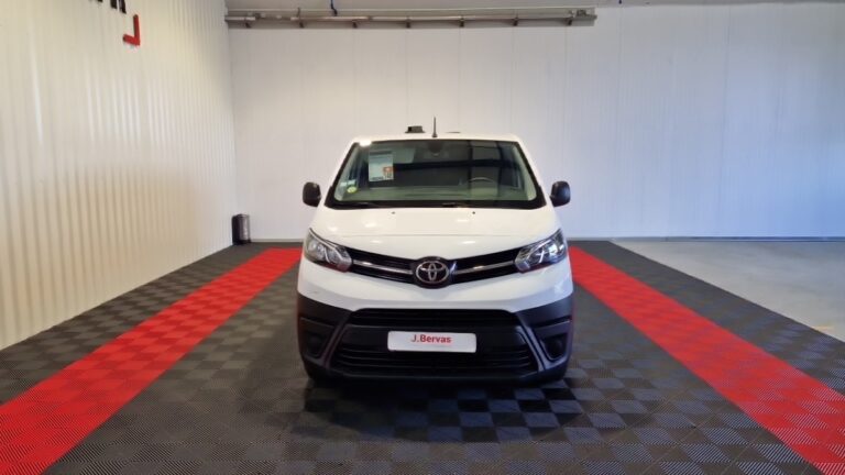 Toyota PROACE MEDIUM 1.5L 100 D-4D BVM6 DYNAMIC - Image 04 (July 7, 2026)