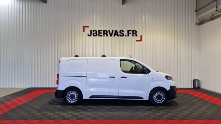 Toyota PROACE MEDIUM 1.5L 100 D-4D BVM6 DYNAMIC - Image 08 (July 7, 2026)