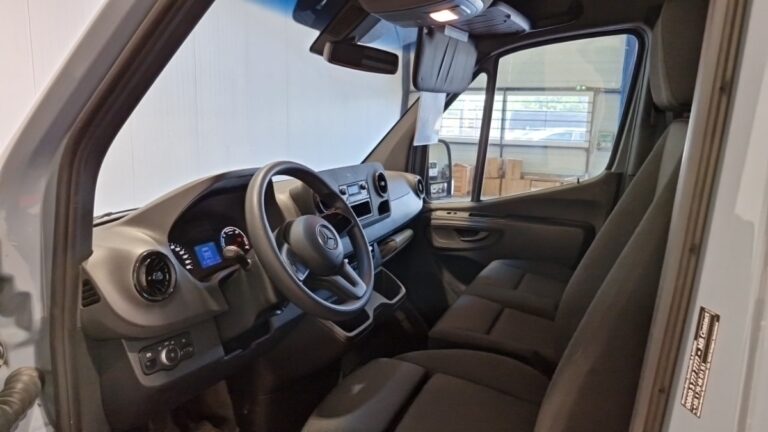 Mercedes Sprinter 312 39 3.5t fwd - Image 11 (July 7, 2026)