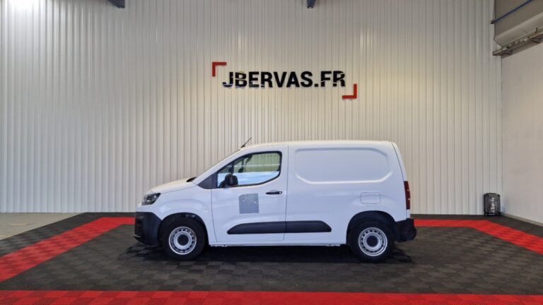 Citroën Berlingo VAN M 650 PURETECH 110 SS BVM6 CONTROL - Image 02 (July 7, 2026)