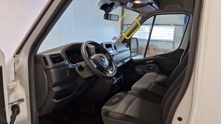 Renault master combi 3.5t 2.3 dci 135 energy grand confort TPMR - Image 20 (July 7, 2026)