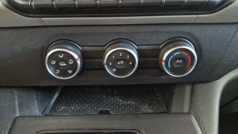 Renault Kangoo Van BLUE DCI 115 GRAND CONFORT - Image 14 (July 7, 2026)