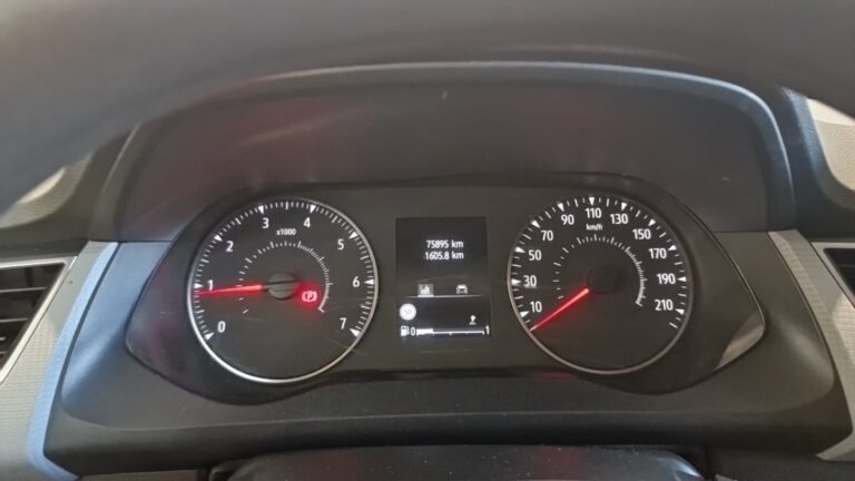 Renault Kangoo Van BLUE DCI 115 GRAND CONFORT - Image 18 (July 7, 2026)