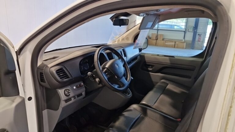 Citroën Jumpy m bluehdi 120 ss bvm6 driver 300 nm - Image 12 (July 7, 2026)