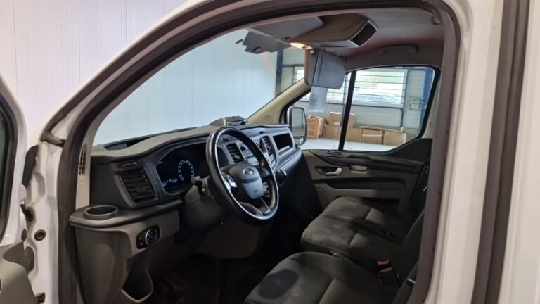 Ford Transit Custom 300 2.0 ECOBLUE 130 TREND BUSINESS - Image 12 (July 7, 2026)