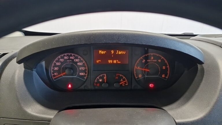 Citroën Jumper 4-35 l3 bluehdi 165 control CAISSE 20m3 + HAYON - Image 19 (July 7, 2026)