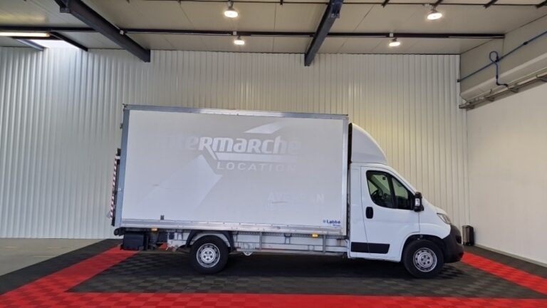 Citroën Jumper 4-35 l3 bluehdi 165 control CAISSE 20m3 + HAYON - Image 09 (July 7, 2026)