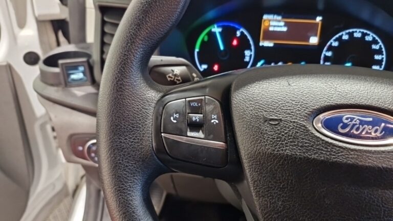 Ford Transit Custom 340 1.0 ECOBOOST 120 PHEV TREND - Image 18 (July 7, 2026)