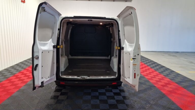 Ford Transit Custom 340 1.0 ECOBOOST 120 PHEV TREND - Image 06 (July 7, 2026)