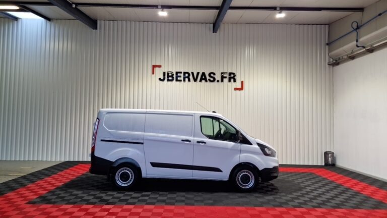 Ford Transit Custom 340 1.0 ECOBOOST 120 PHEV TREND - Image 08 (July 7, 2026)