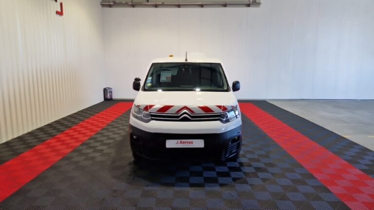 Citroën Berlingo VAN XL 950 BLUEHDI 130 SS EAT8 CLUB - Image 04 (July 7, 2026)