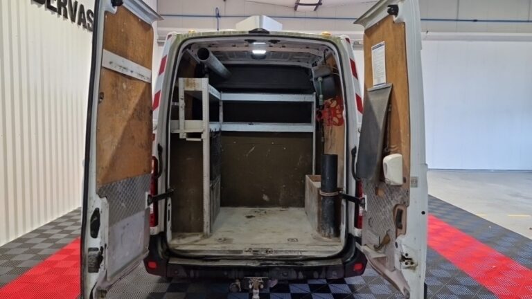 Renault Master CABINE APPROFONDIE 3.5t 2.3 dci 130 GD CONFORT 7 Places - Image 07 (July 7, 2026)