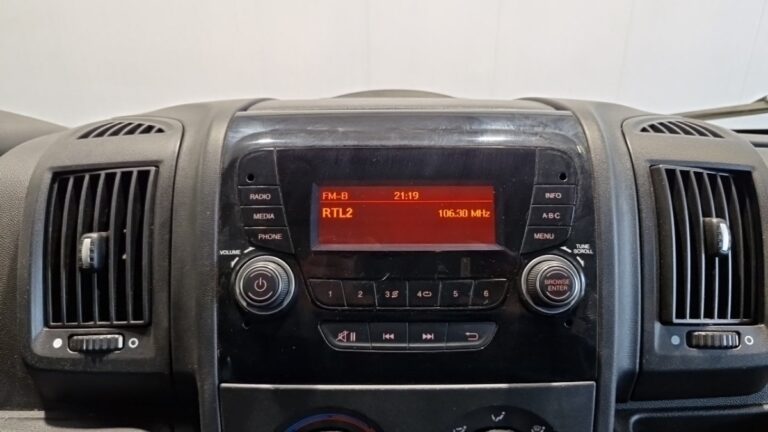 Citroën Jumper TOLE 35 BLUEHDI 140 SS BVM6 CONTROL - Image 13 (July 7, 2026)
