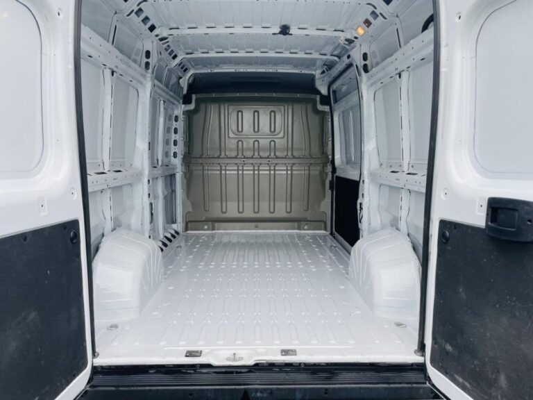 Opel Movano III 3.5T 180 Diesel Manuelle - Image 10 (July 7, 2026)