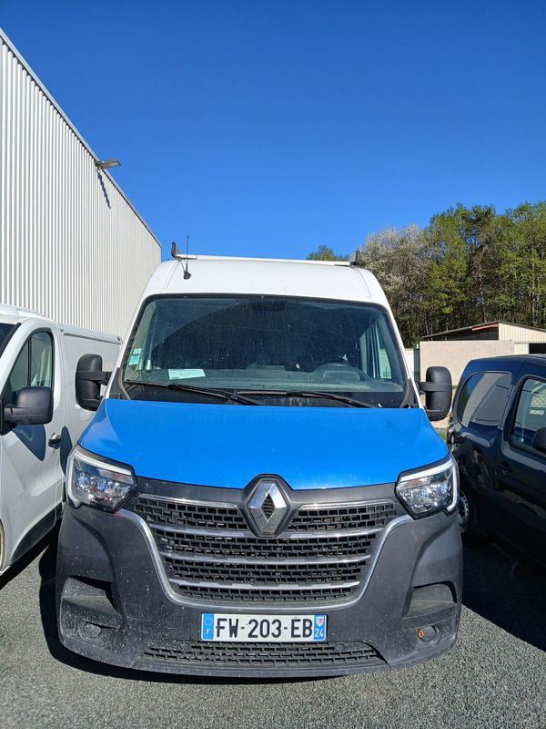 Renault Master CA Tr CF F3300 Energy dCi 180 - Image 01 (July 7, 2026)