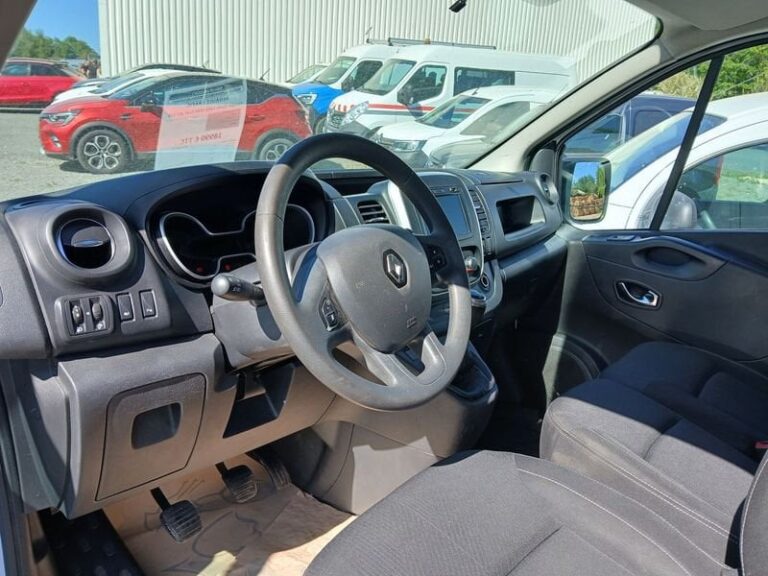 Renault Trafic Fourgon Conf+ 1200 Ener dCi 120 - Image 05 (July 7, 2026)