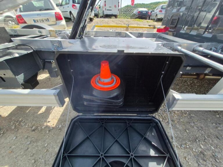 Renault Master RED DEPANNEUSE 170 CARTE BLANCHE - Image 16 (July 7, 2026)