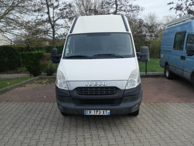 Iveco 35C13 DAILY 2.3 127 CH 8 CV - Image 01 (July 7, 2026)