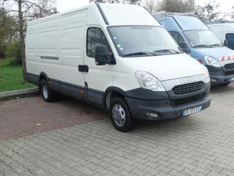 Iveco 35C13 DAILY 2.3 127 CH 8 CV - Image 03 (July 7, 2026)