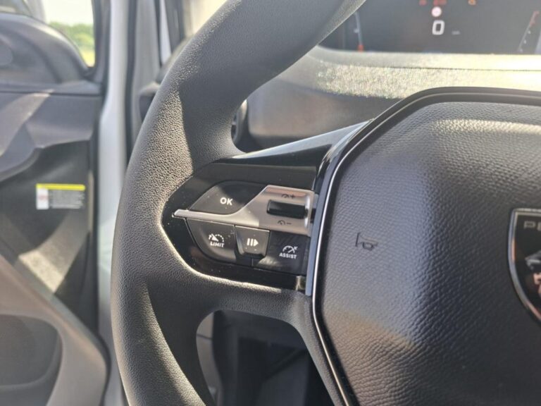 Peugeot Partner III Taille XL 950kg BlueHDi 100 S&S BVM6 - Image 12 (July 7, 2026)