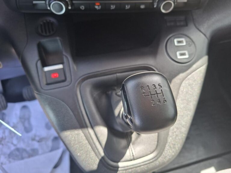 Peugeot Partner III Taille XL 950kg BlueHDi 100 S&S BVM6 - Image 20 (July 7, 2026)