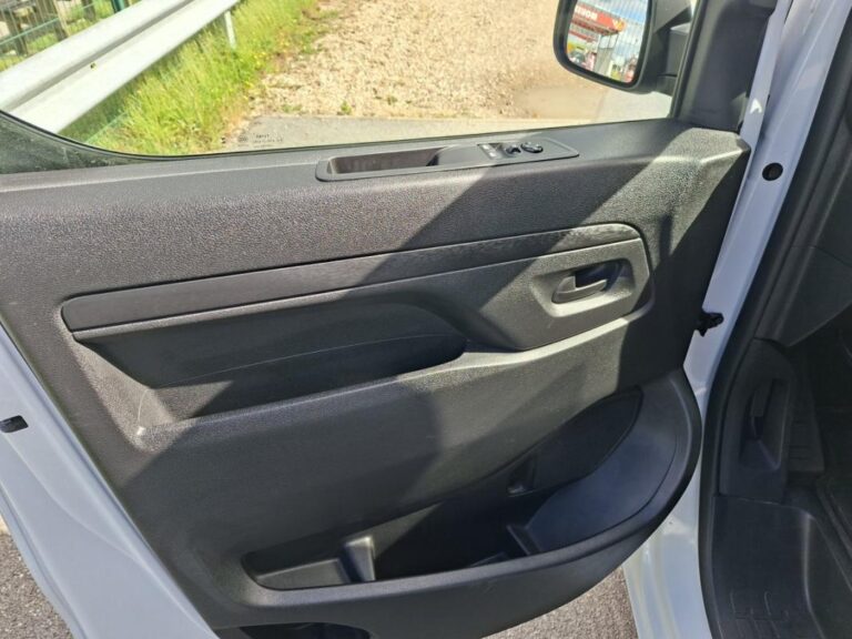 Fiat Scudo III 2.0 BHDi 145ch 6.1 XL Auto - Image 18 (July 7, 2026)