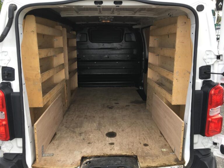 Citroën Jumpy 2.0 BLUE HDI 120 XL CLUB - Image 08 (July 7, 2026)
