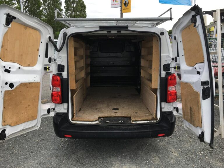 Citroën Jumpy 2.0 BLUE HDI 120 XL CLUB - Image 09 (July 7, 2026)