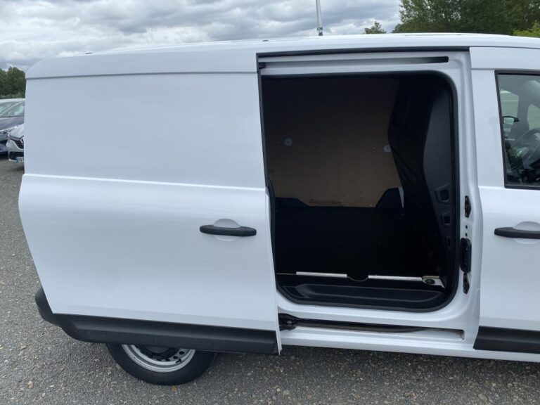 Renault Kangoo 3 VAN L2 BLUE DCI 115 GRAND CONFORT - Image 13 (July 7, 2026)
