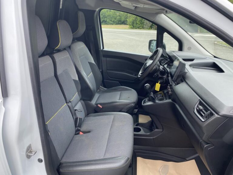 Renault Kangoo 3 VAN L2 BLUE DCI 115 GRAND CONFORT - Image 16 (July 7, 2026)