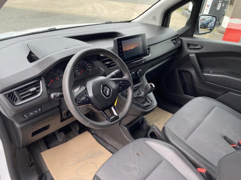 Renault Kangoo 3 VAN L2 BLUE DCI 115 GRAND CONFORT - Image 18 (July 7, 2026)