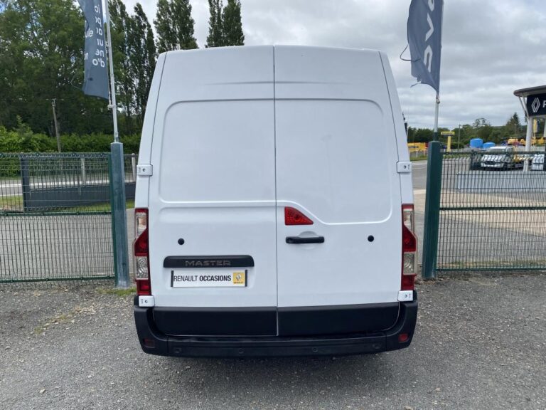 Renault Master III BLUE DCI 135 CONFORT - Image 02 (July 7, 2026)