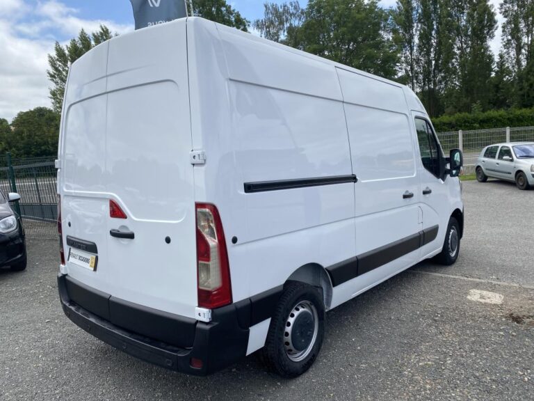 Renault Master III BLUE DCI 135 CONFORT - Image 03 (July 7, 2026)
