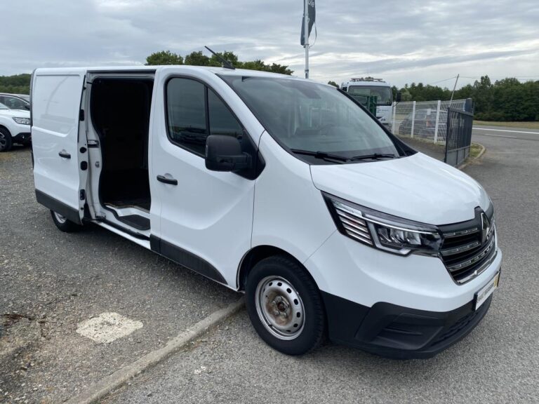 Renault Trafic III BLUE DCI 130 GRAND CONFORT - Image 16 (July 7, 2026)
