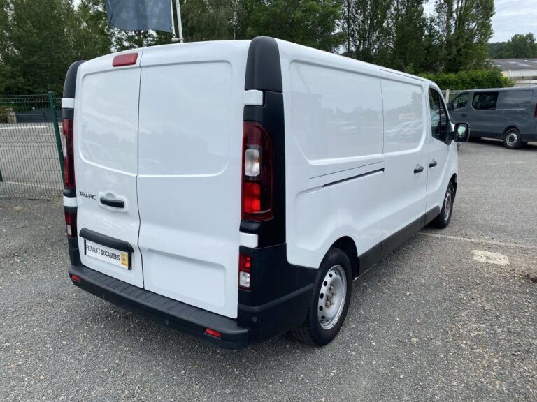 Renault Trafic III BLUE DCI 130 GRAND CONFORT - Image 03 (July 7, 2026)