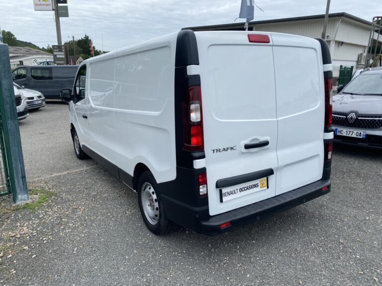 Renault Trafic III BLUE DCI 130 GRAND CONFORT - Image 04 (July 7, 2026)